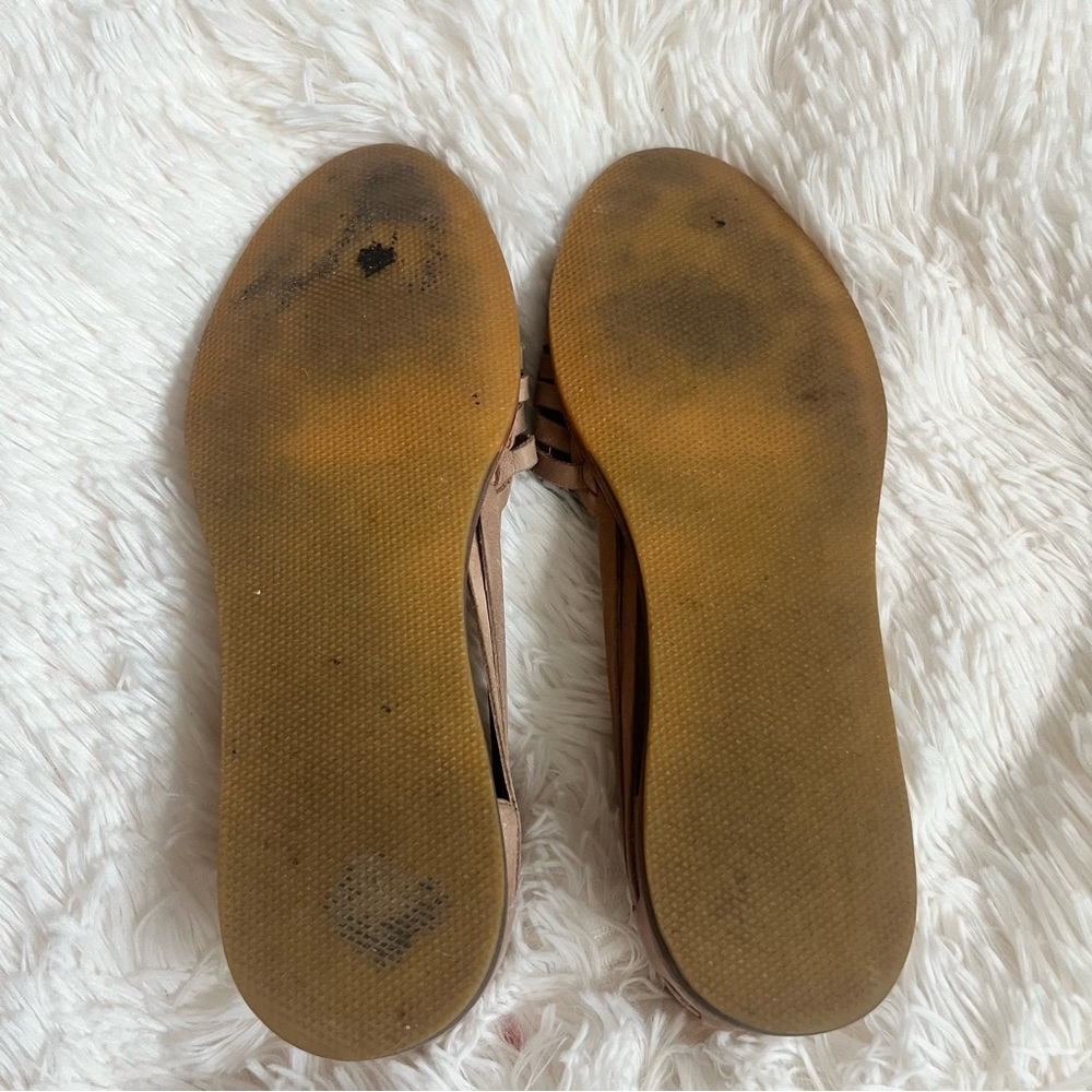 Nisolo Tan Leather Loafers with Cut-Out Design - Picture 11 of 11
